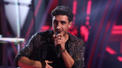 ¡Nos encanta! Miguel crea magia con su arte con Insurrección de Manolo García 