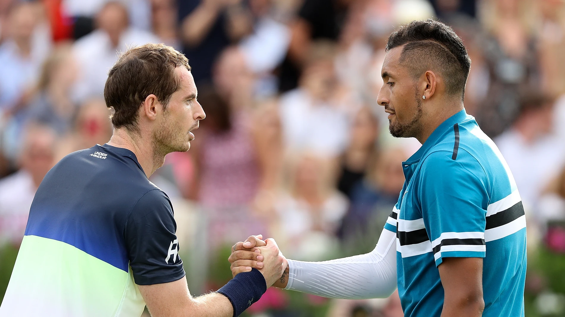 Andy Murray y Nick Kyrgios se saludan tras terminar un partido en Queen's (2018) Andy Murray y Nick Kyrgios se saludan tras terminar un partido en Queen's (2018)