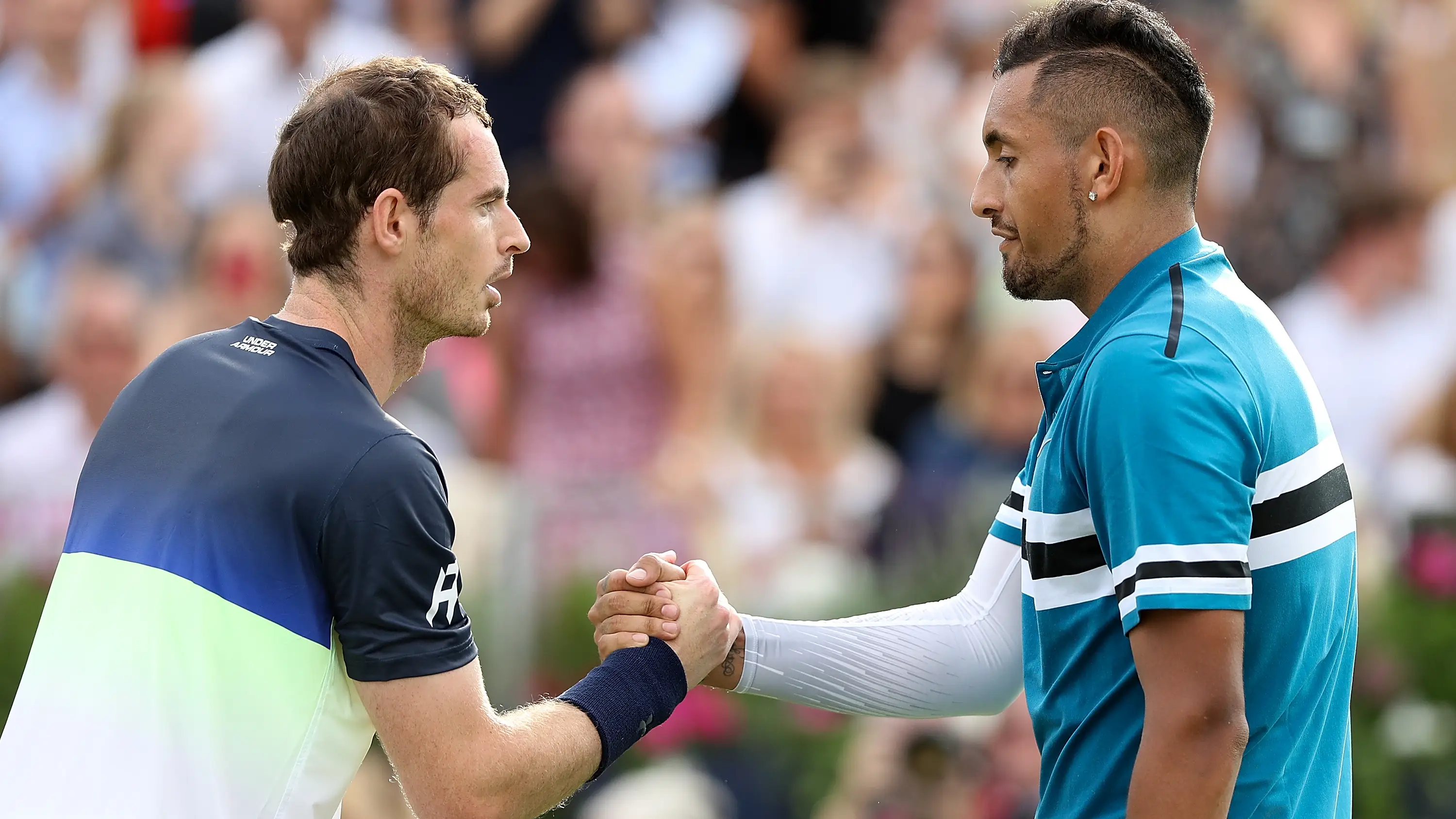 Andy Murray y Nick Kyrgios se saludan tras terminar un partido en Queen's (2018) Andy Murray y Nick Kyrgios se saludan tras terminar un partido en Queen's (2018)