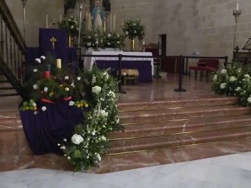 Las imágenes de la boda que nunca llegó a celebrase: así decoraron la iglesia el torero Juan Ortega y Carmen Otte