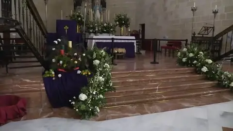 Las imágenes de la boda que nunca llegó a celebrase: así decoraron la iglesia el torero Juan Ortega y Carmen Otte Las imágenes de la boda que nunca llegó a celebrase: así decoraron la iglesia el torero Juan Ortega y Carmen Otte