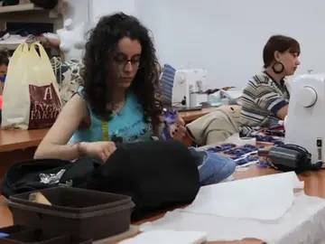 El reciclaje y la sostenibilidad se abren hueco en la moda a través de los profesionales más jóvenes El reciclaje y la sostenibilidad se abren hueco en la moda a través de los profesionales más jóvenes