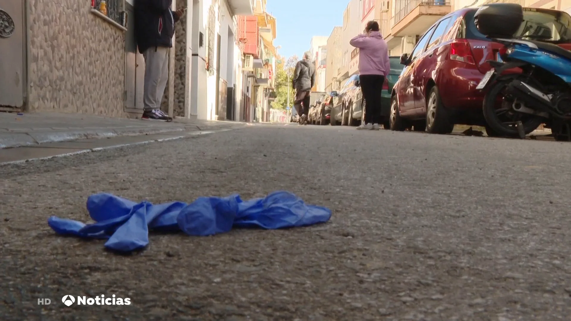 Un muerto y dos heridos graves por un tiroteo en el barrio de Palmete, en Sevilla Un muerto y dos heridos graves por un tiroteo en el barrio de Palmete, en Sevilla