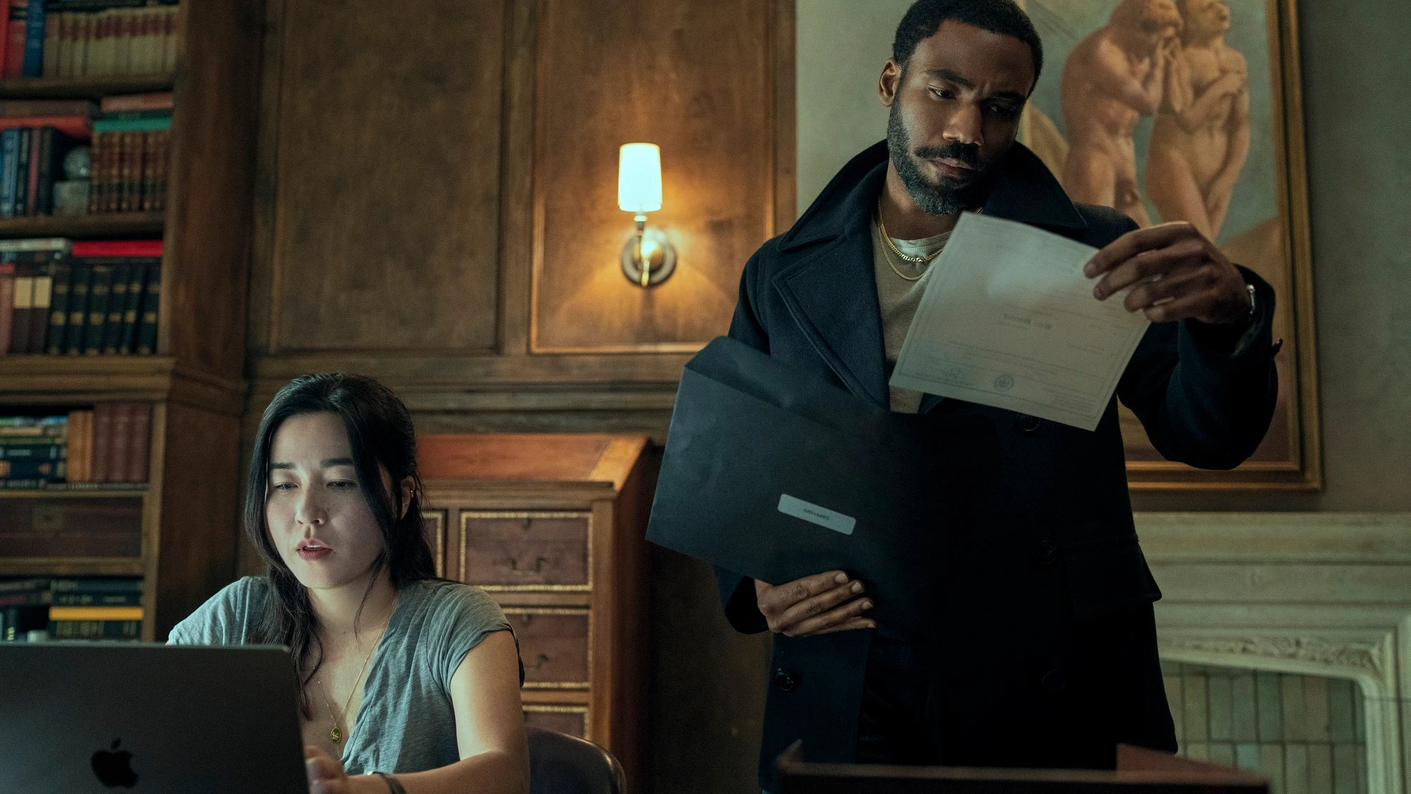 Donald Glover y Maya Erskine en la nueva Sr. y Sra. Smith Donald Glover y Maya Erskine en la nueva Sr. y Sra. Smith