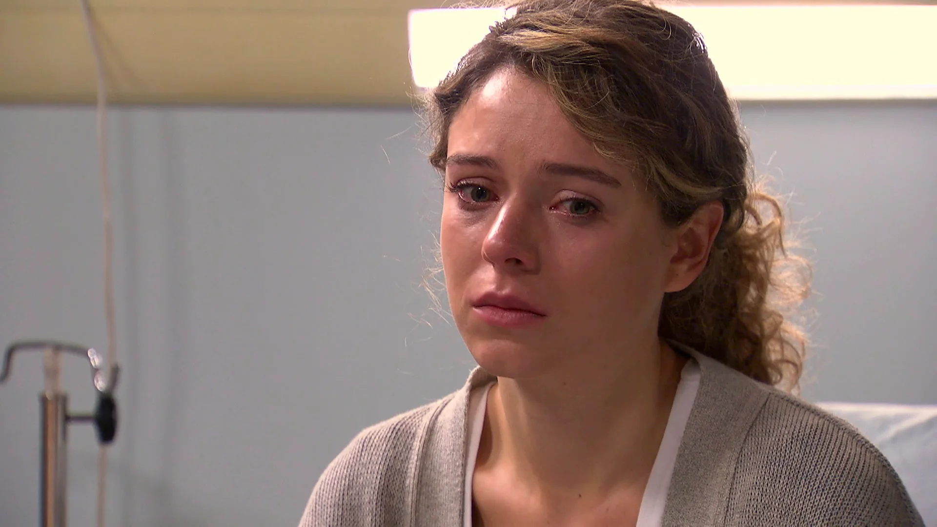 Lola se derrumba mientras Malena se prepara para el trasplante: “Si se salva, todo habrá merecido la pena” Lola se derrumba mientras Malena se prepara para el trasplante: “Si se salva, todo habrá merecido la pena”