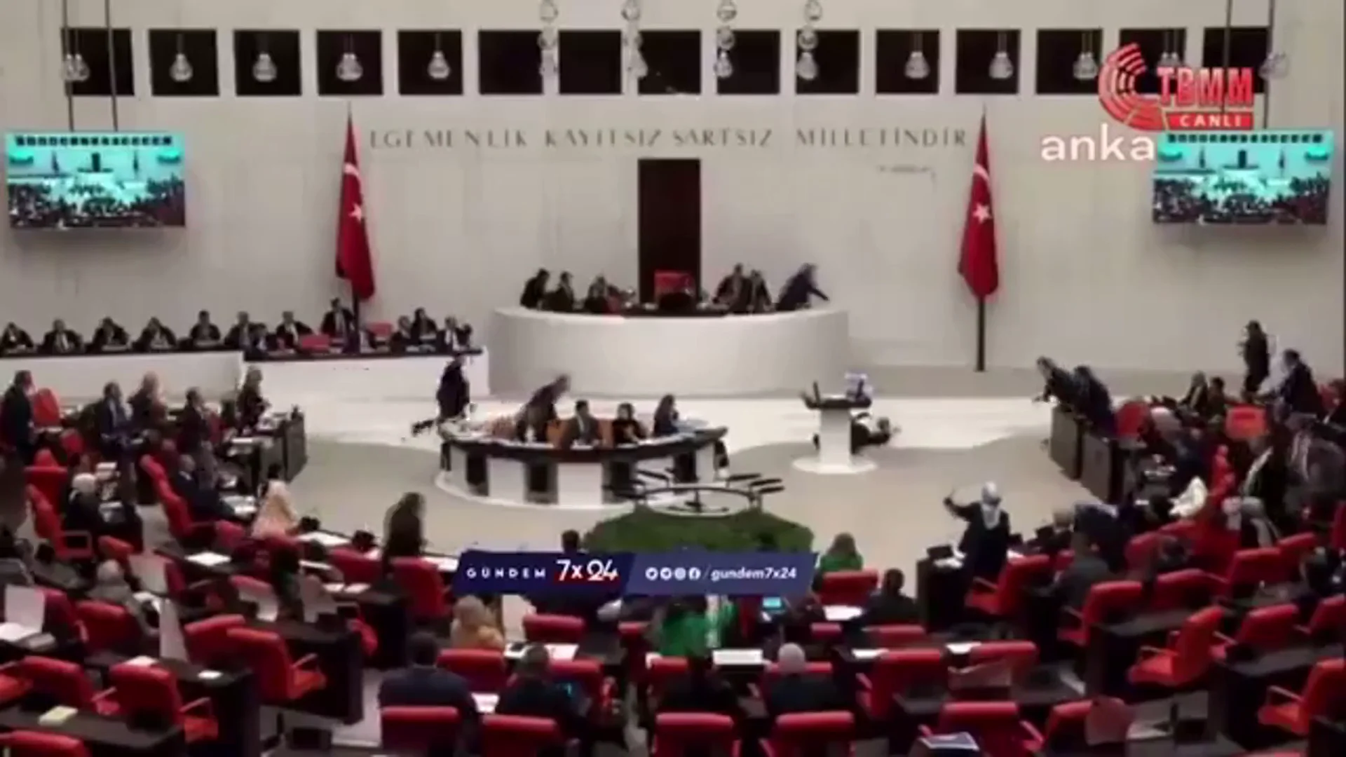 infarto en parlamento