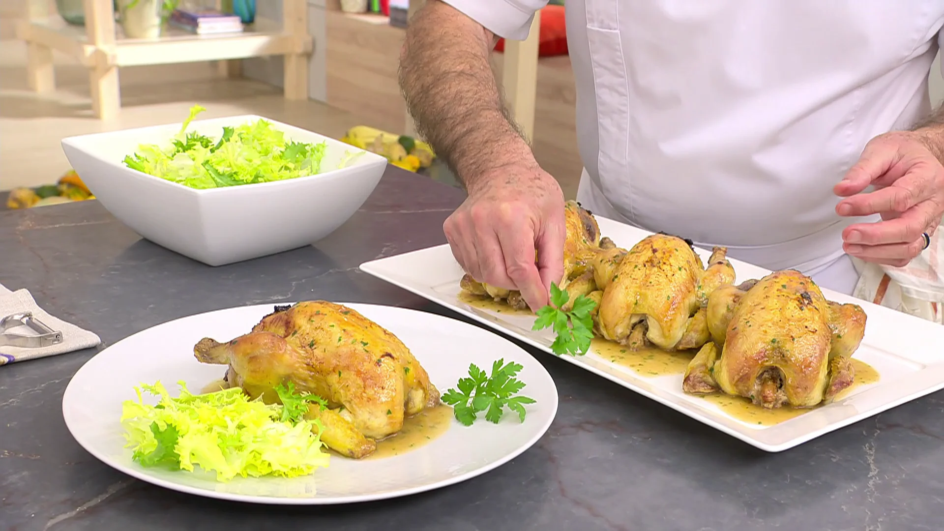 Receta navideña de Arguiñano: picantones rellenos fáciles de elaborar Receta navideña de Arguiñano: picantones rellenos fáciles de elaborar