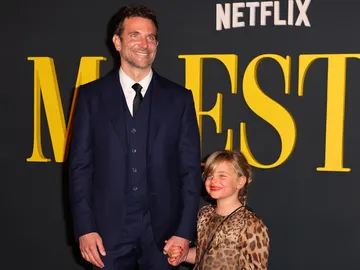 Bradley Cooper con su hija Lea de Seine Bradley Cooper con su hija Lea de Seine
