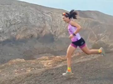La deportista Leire Fernández corriendo