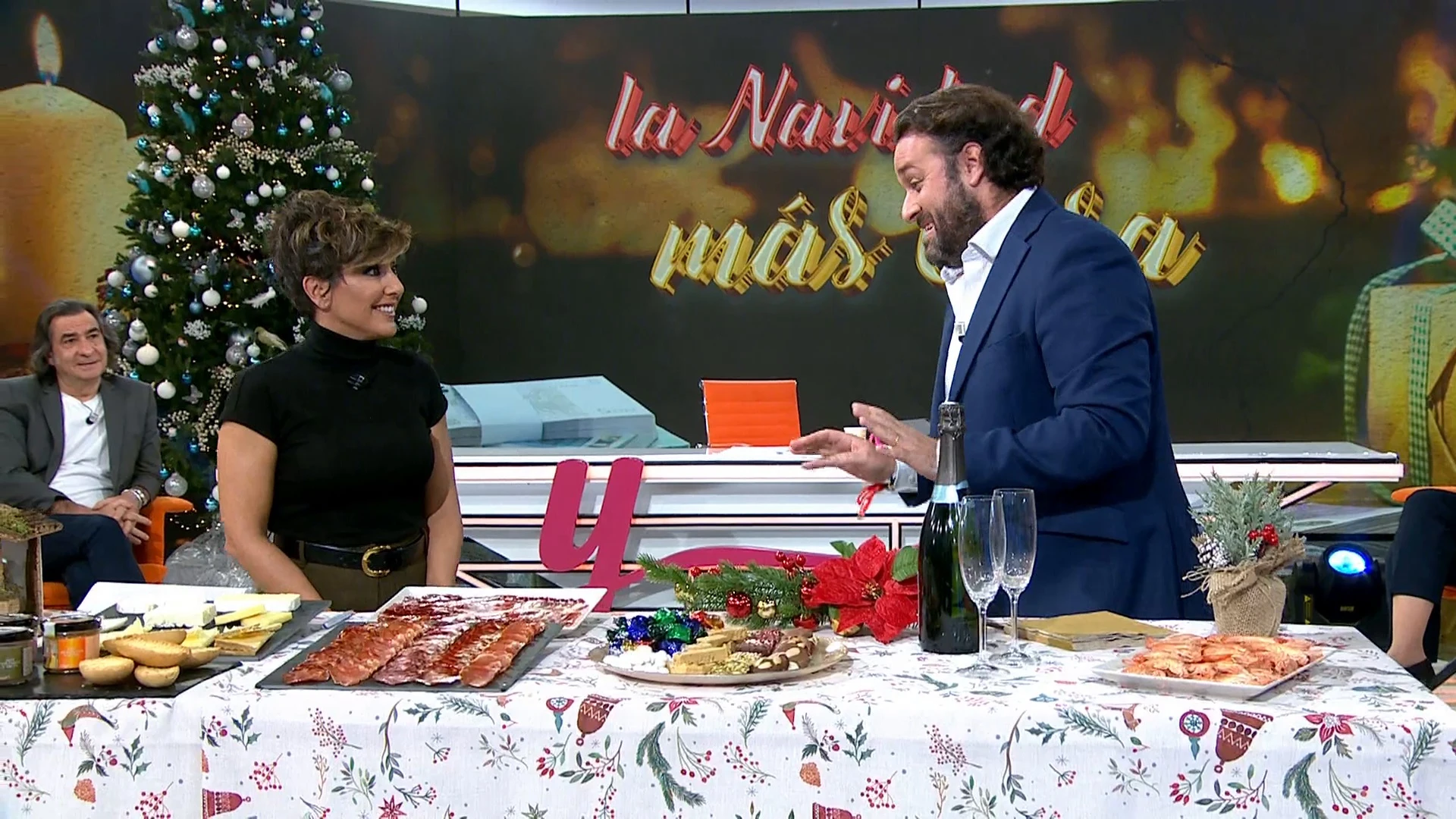 La subida de precios en Navidad afecta a a los alimentos y a la decoración: es un 44% más cara que en 2022 La subida de precios en Navidad afecta a a los alimentos y a la decoración: es un 44% más cara que en 2022