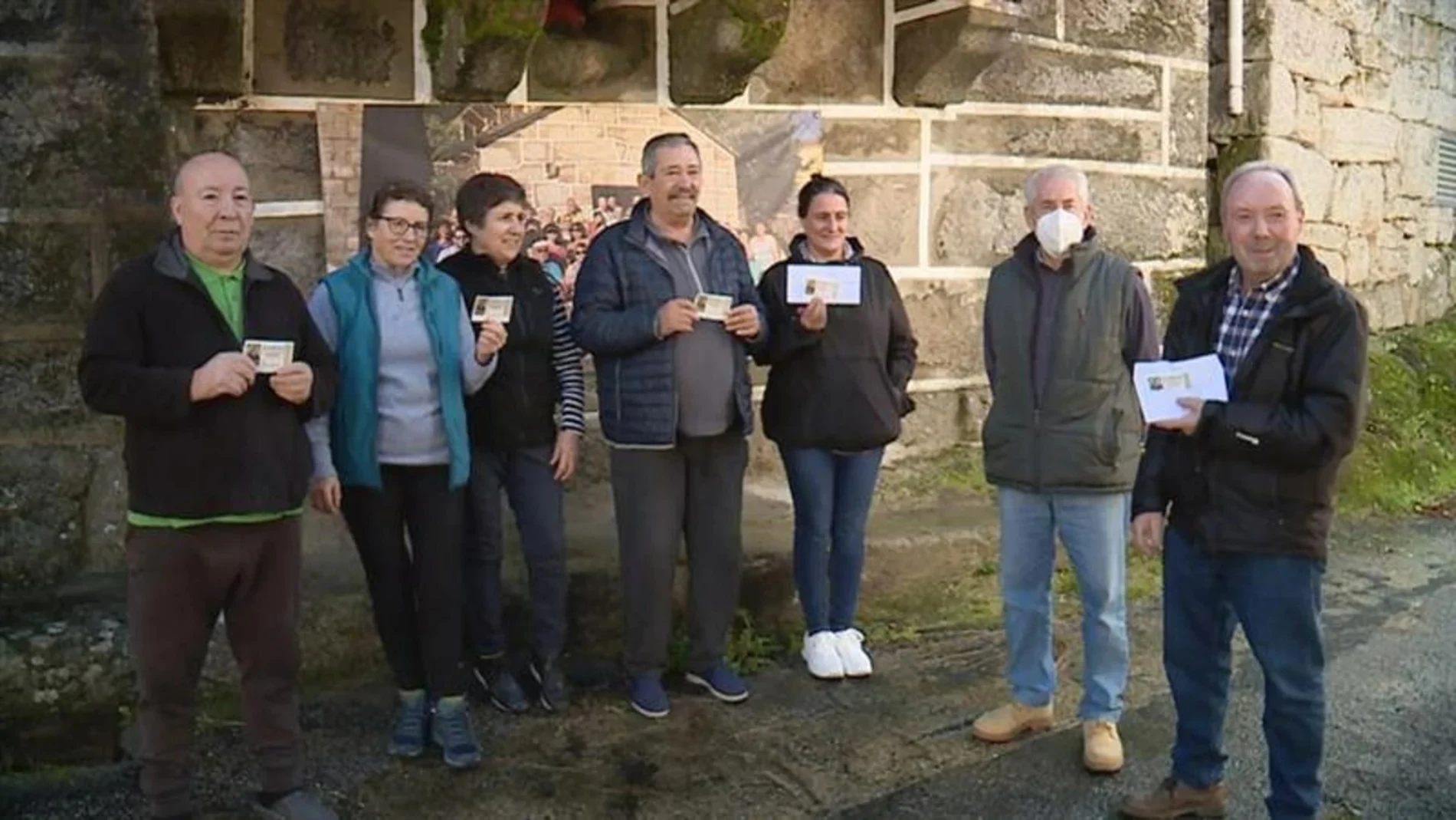 Los vecinos una aldea de Lobios Los vecinos una aldea de Lobios