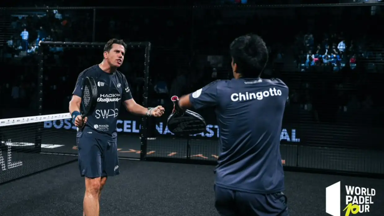 Paquito Navarro y Fede Chingotto tras meterse en semifinales del Barcelona Master Paquito Navarro y Fede Chingotto tras meterse en semifinales del Barcelona Master