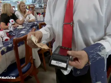 Las propinas y el pago con tarjeta en España Las propinas y el pago con tarjeta en España