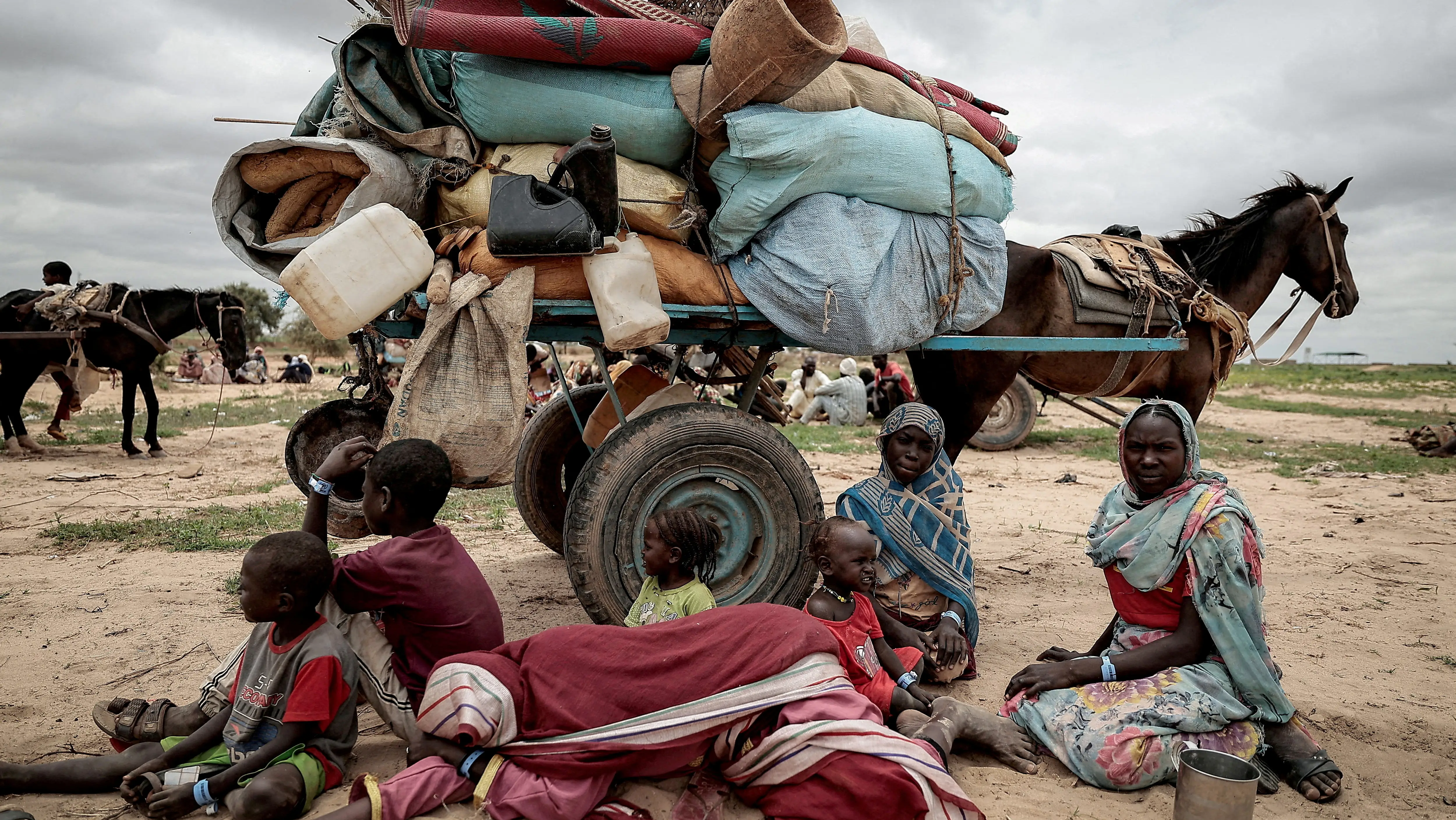 En un mundo más necesitado, se recortan las ayudas humanitarias. En un mundo más necesitado, se recortan las ayudas humanitarias.
