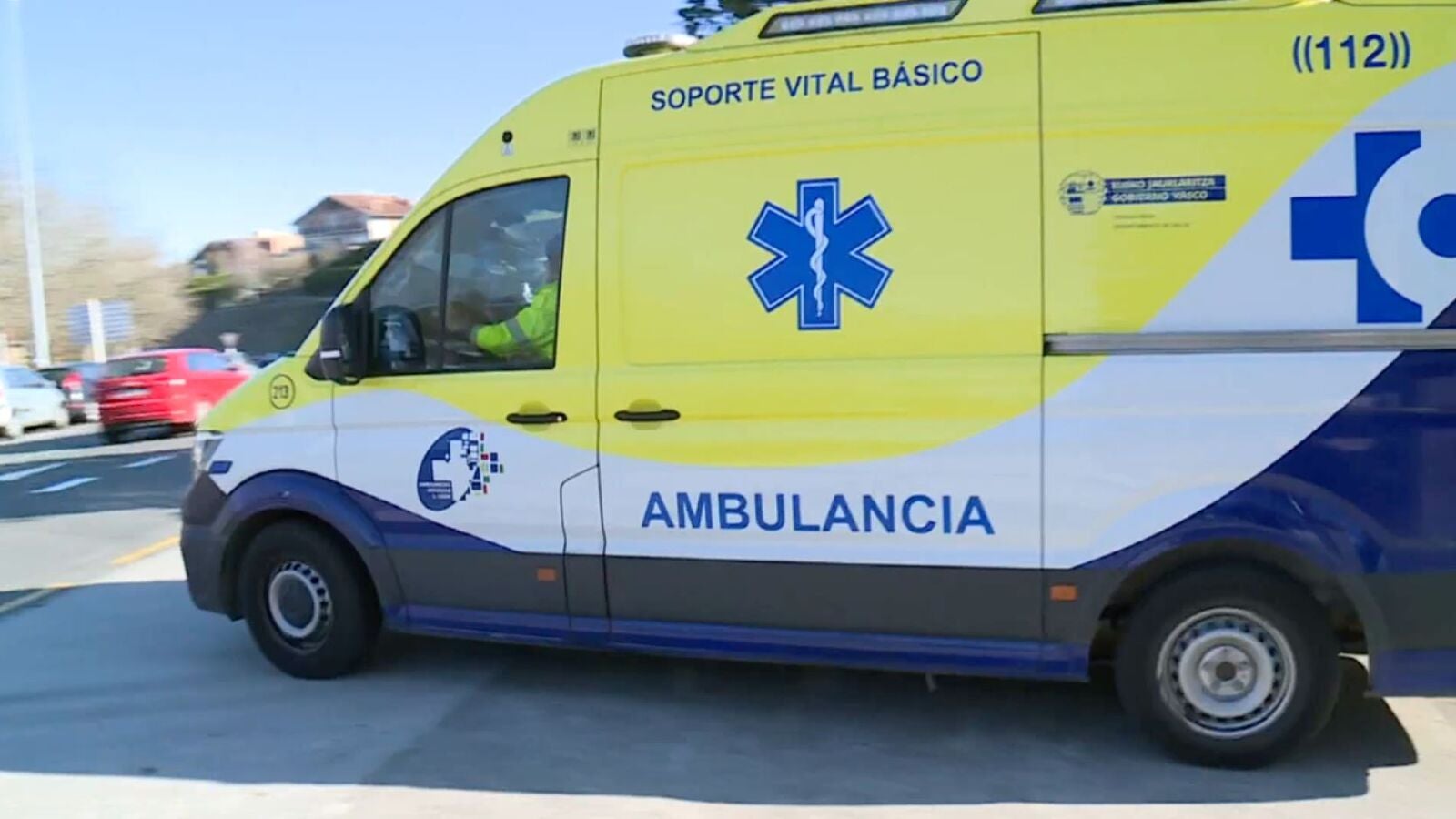 Los investigadores tratan de determinar cómo entró la bala perdida en el domicilio de la mujer y acabó con su vida