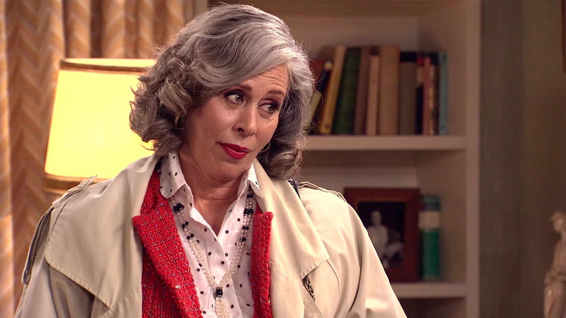  Elena hace un pacto crucial con Lola para no perder a Román: "Hago esto por mi hijo"
