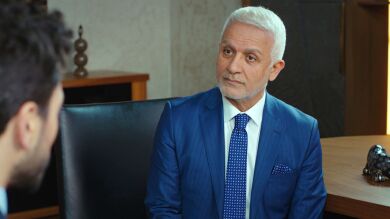 Kerim intenta ganarse el favor de Halit: 