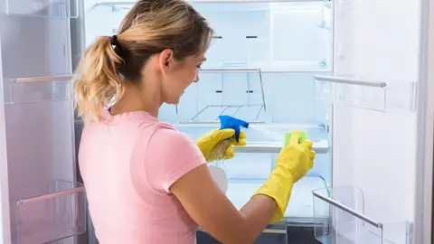 Limpiar la nevera Limpiar la nevera