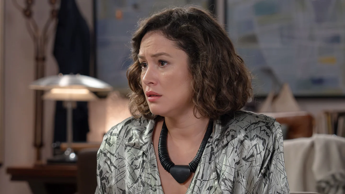 Elena y Federico castigan la traición de Victoria con un despido impactante: “No te necesitamos” Elena y Federico castigan la traición de Victoria con un despido impactante: “No te necesitamos”
