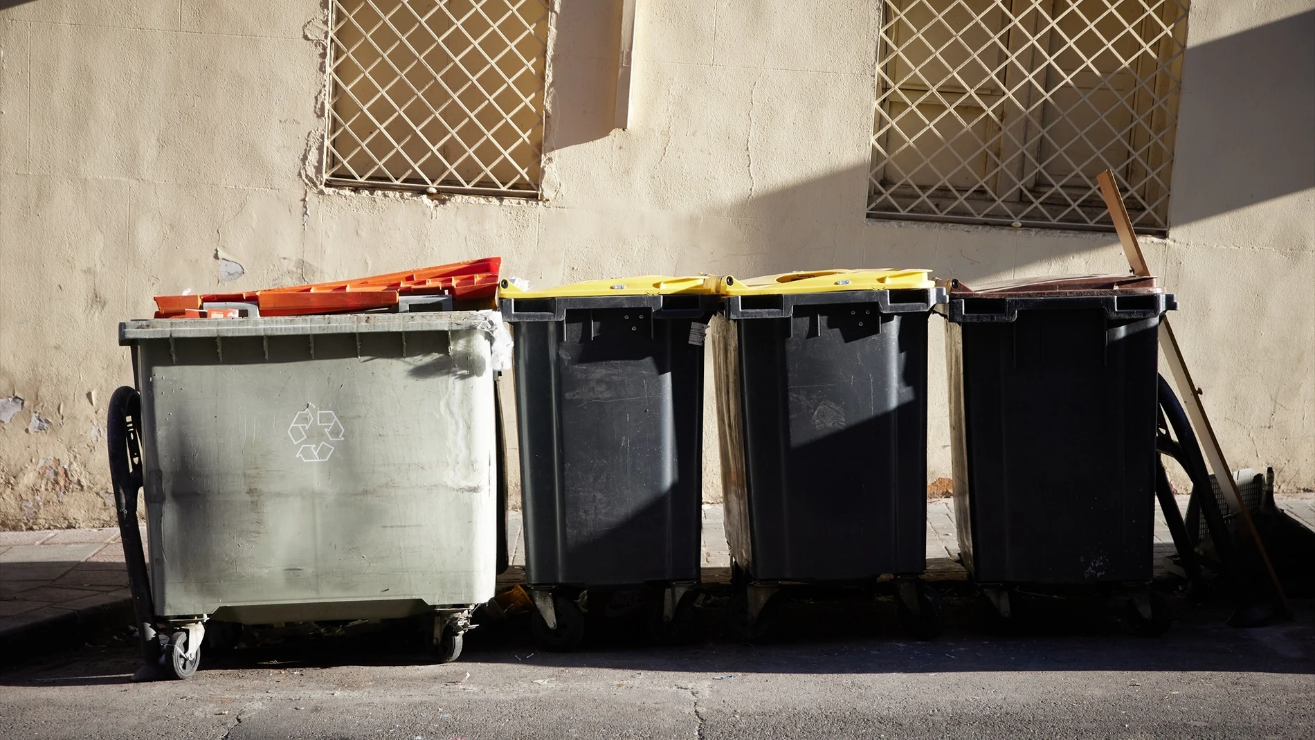Contenedores de Basura Contenedores de Basura