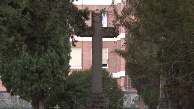 Un error en el hospital provoca que una familia vele y entierre el cadáver de un desconocido en Terrassa