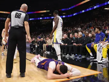 Draymond Green tras agredir a Jusuf Nurkic Draymond Green tras agredir a Jusuf Nurkic