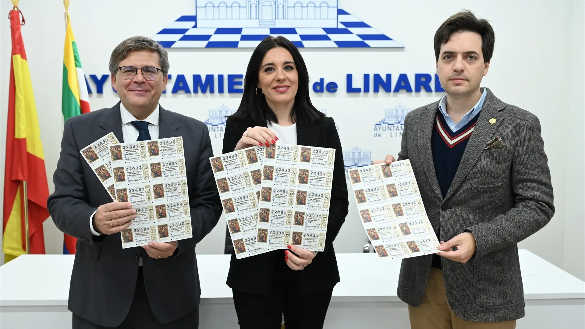 Presentación de los décimos que juega en común la ciudadanía de Linares Presentación de los décimos que juega en común la ciudadanía de Linares