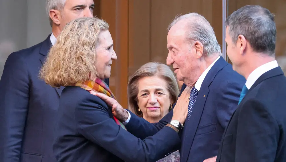 Don Juan Carlos en el 60 cumpleaños de la infanta Elena