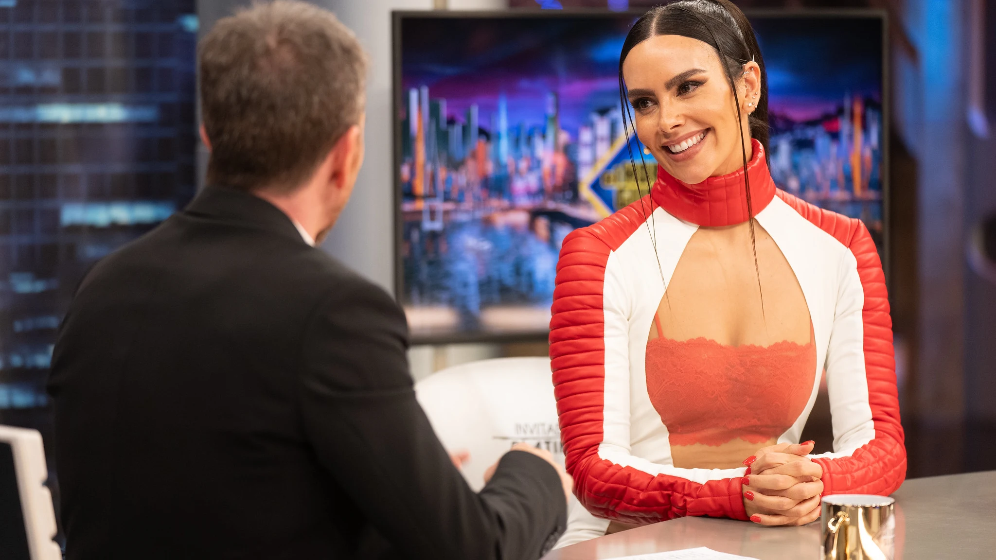 Cristina Pedroche adelanta algún detalle sobre su vestido de las Campanadas: "Es una joya viva"