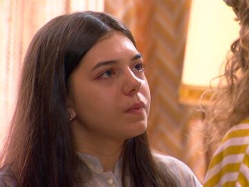La desgarradora reacci&oacute;n de Malena ante la confesi&oacute;n de Lola: "Me hab&eacute;is enga&ntilde;ado todos"