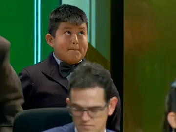 Un niño de san Ildefonso durante el sorteo Un niño de san Ildefonso durante el sorteo