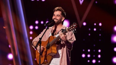 Las Lágrimas negras de Miguelichi impresionan a Antonio Orozco: “Eres inconfundible” 