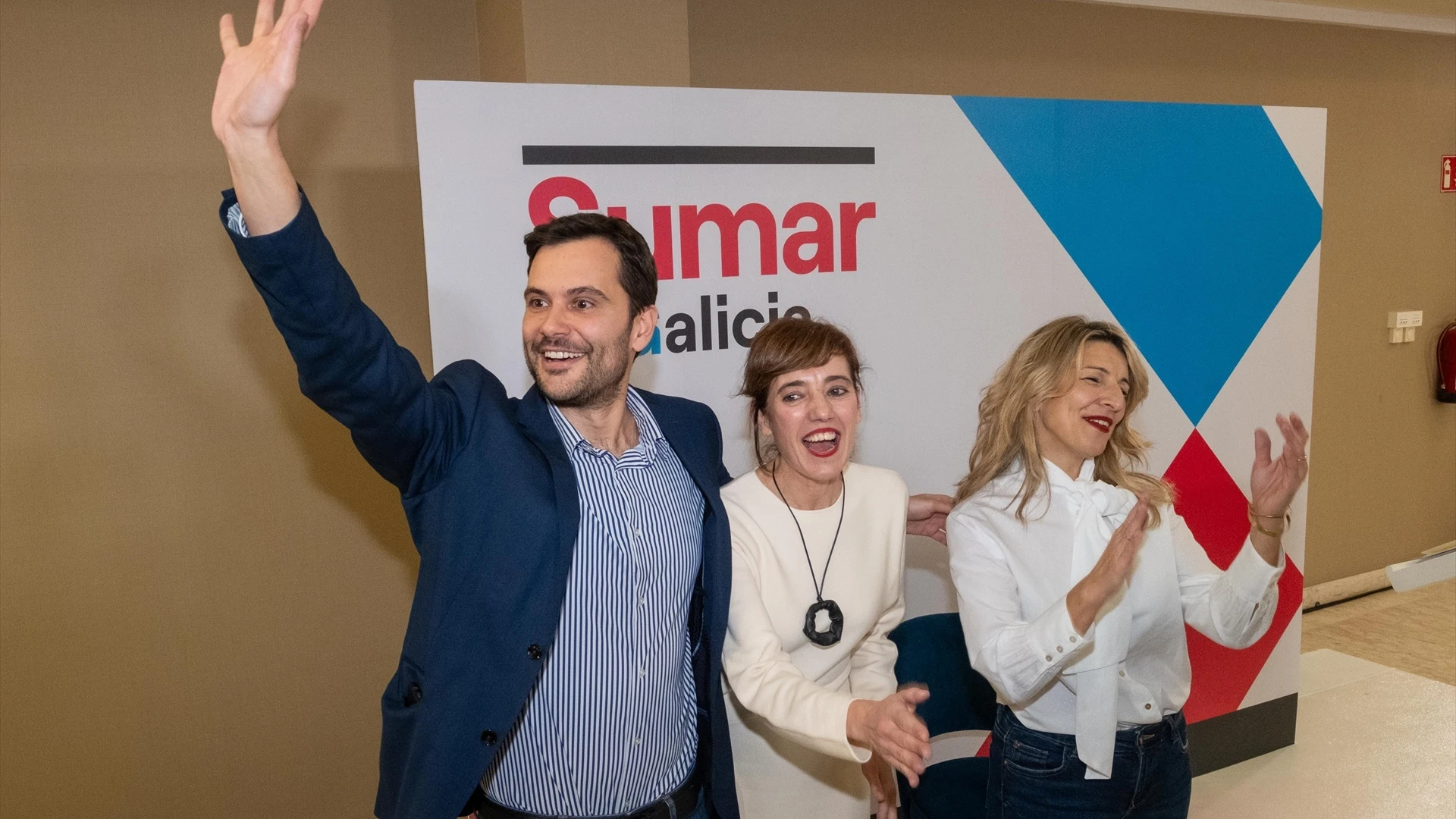 Paulo Carlos L&oacute;pez, Marta Lois y Yolanda D&iacute;az