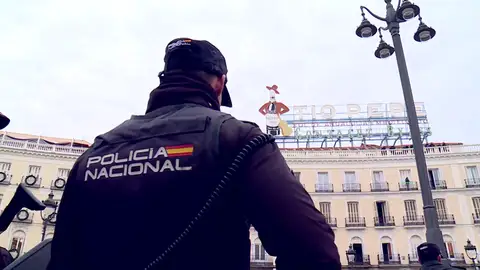 Policía Nacional en la Puerta del Sol Policía Nacional en la Puerta del Sol