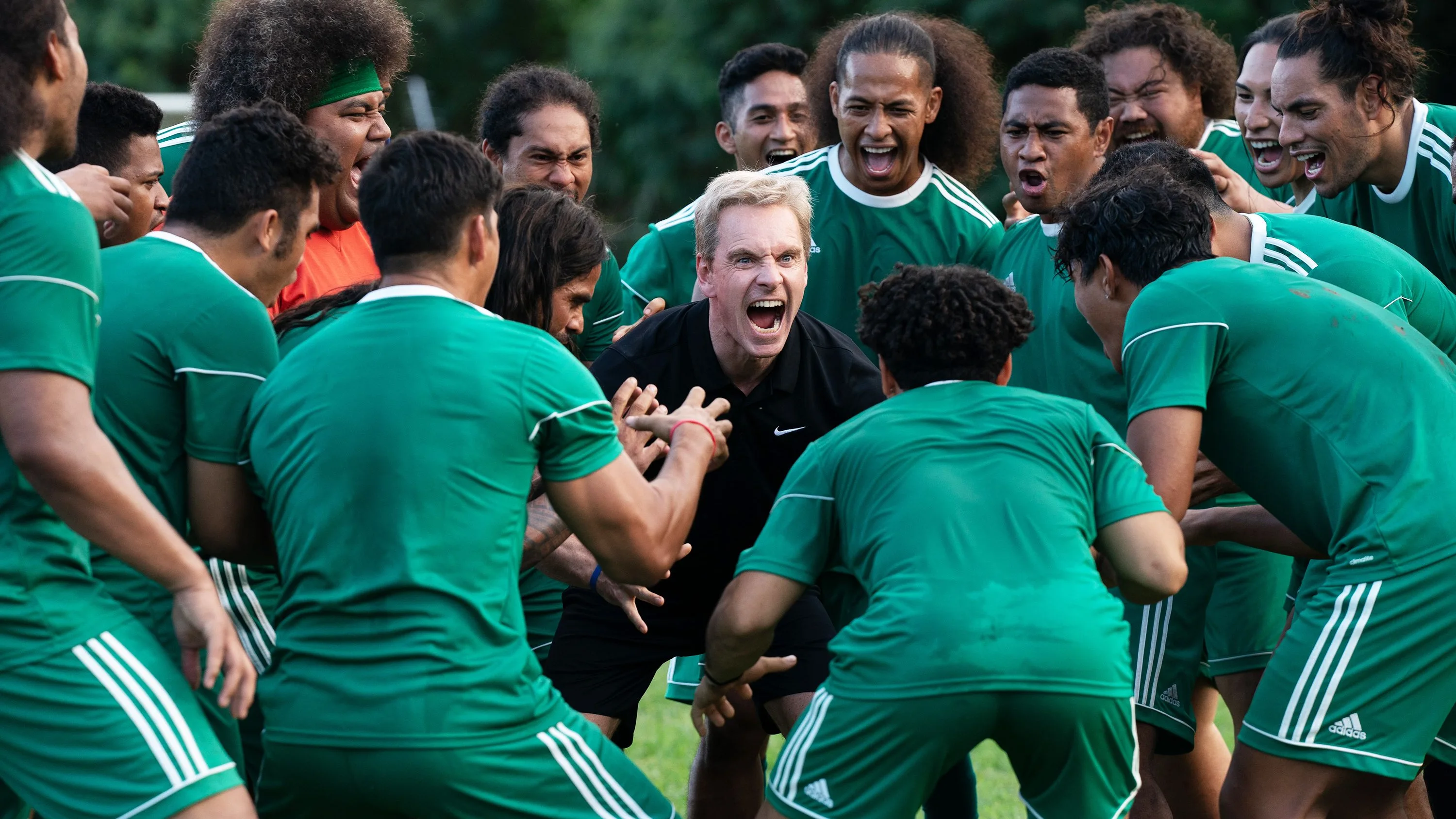 Michael Fassbender en El peor equipo del mundo Michael Fassbender en El peor equipo del mundo