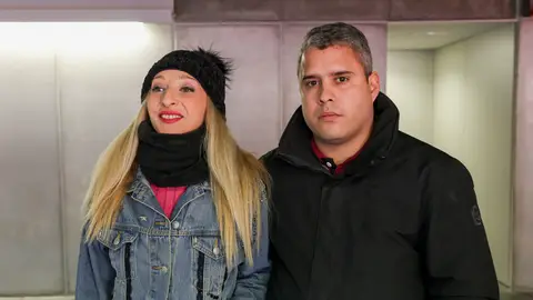 José Fernando reaparece junto a Michu, la madre de su hija José Fernando reaparece junto a Michu, la madre de su hija