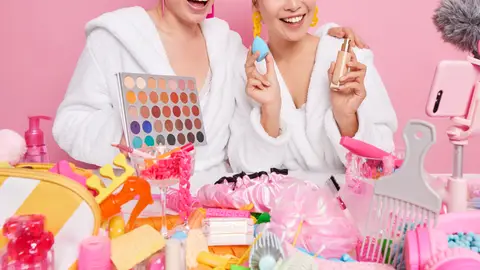 Cosméticos en adolescentes Cosméticos en adolescentes