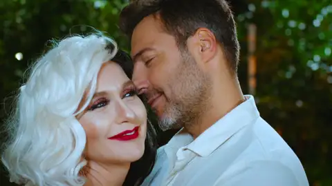 Ender y Kaya dejan atrás sus problemas y se reconcilian: “¡Hoy es un día feliz!” Ender y Kaya dejan atrás sus problemas y se reconcilian: “¡Hoy es un día feliz!”