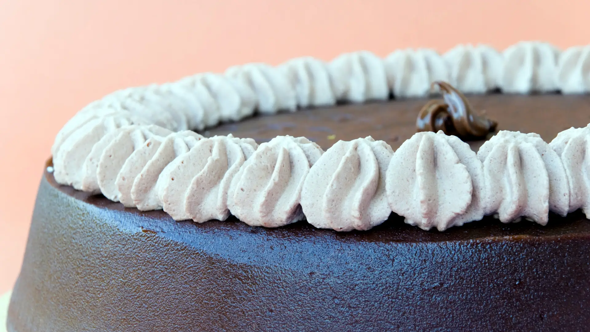 pastel de chocolate