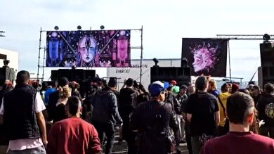 La rave ilegal de Murcia congrega ya a 8.000 personas: 