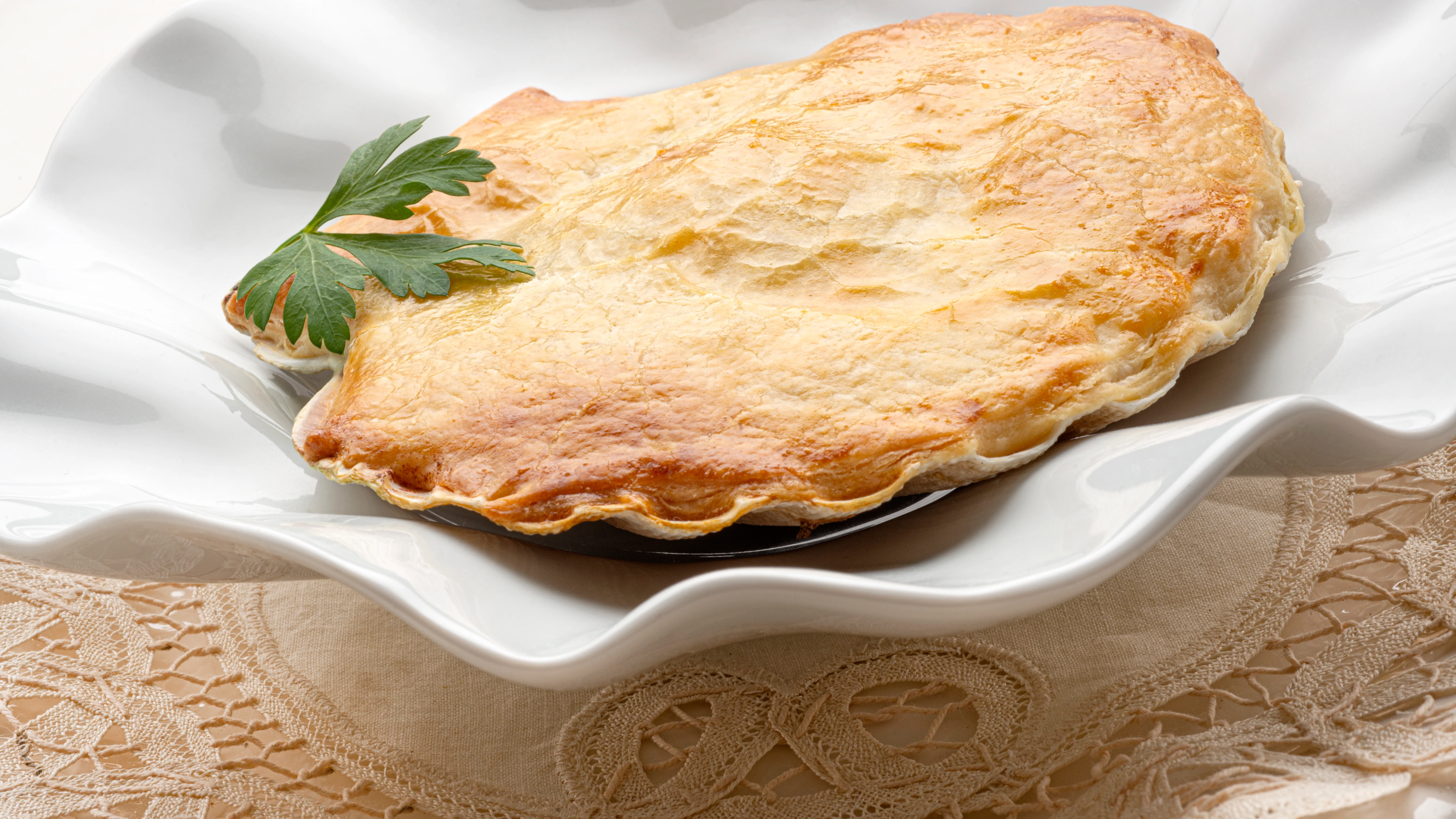 Vieiras rellenas con costra de hojaldre de Karlos Arguiñano: "Un plato de alta cocina" Vieiras rellenas con costra de hojaldre de Karlos Arguiñano: "Un plato de alta cocina"