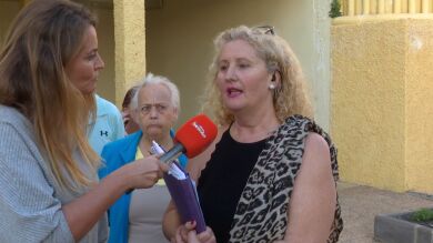 Malvive en una infravivienda porque la cuidadora de su madre ha okupado su casa: 