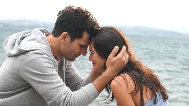 Ilgaz le cuenta a Ceylin la razón que le llevó a fingir su propia muerte: “Lo hice para protegerte y para salvar la vida de esa niña”