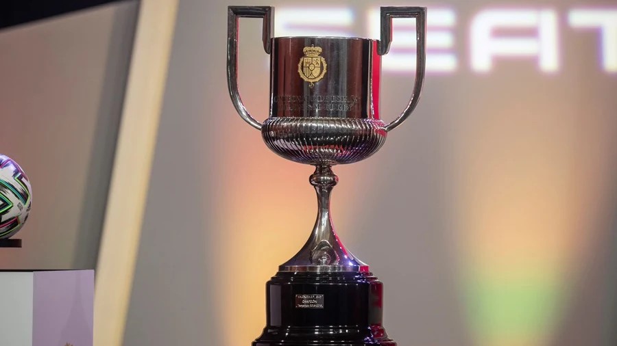 El trofeo de la Copa del Rey