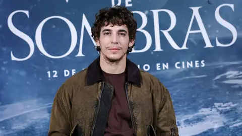 Miguel Herrán en la premiere de Valle de Sombras Miguel Herrán en la premiere de Valle de Sombras