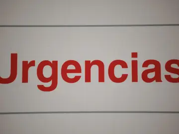 Un cartel de Urgencias en el Hospital Ramón y Cajal Un cartel de Urgencias en el Hospital Ramón y Cajal