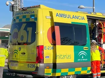 Ambulancia del Centro de Emergencias Sanitarias 061 Ambulancia del Centro de Emergencias Sanitarias 061