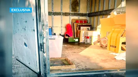 El transportista que trasladó los objetos de Gabriela Ostos de la vivienda del diestro: "No recogimos nada" El transportista que trasladó los objetos de Gabriela Ostos de la vivienda del diestro: "No recogimos nada"