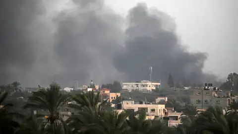 Imagen de archivo de un bombardeo israelí sobre Gaza