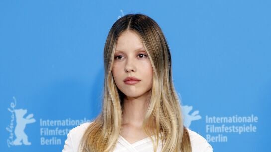 Mia Goth